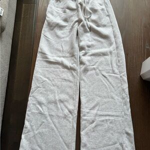 Abercrombie Gray women’s  Sweatpants